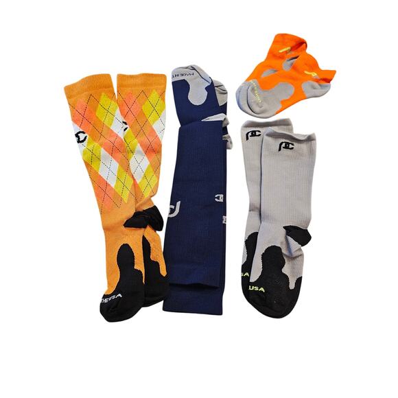 NWOT (flaw) pro compression socks lot of 4 running recovery 20-30mmhg diabetic - Picture 1 of 4
